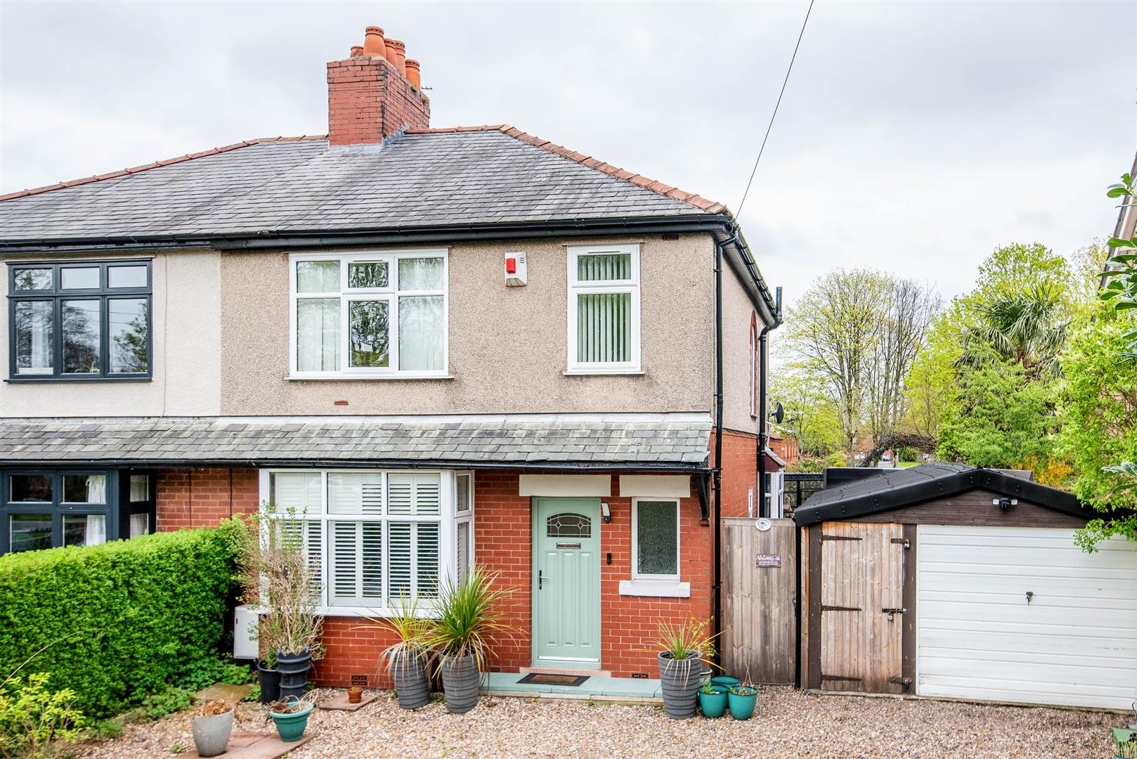 3 bed property in Tag Lane, Preston